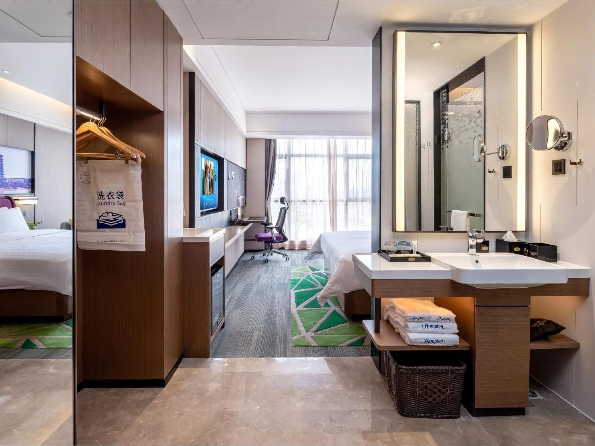 Hampton By Hilton Nanning Wuxiang Hotel Exterior foto